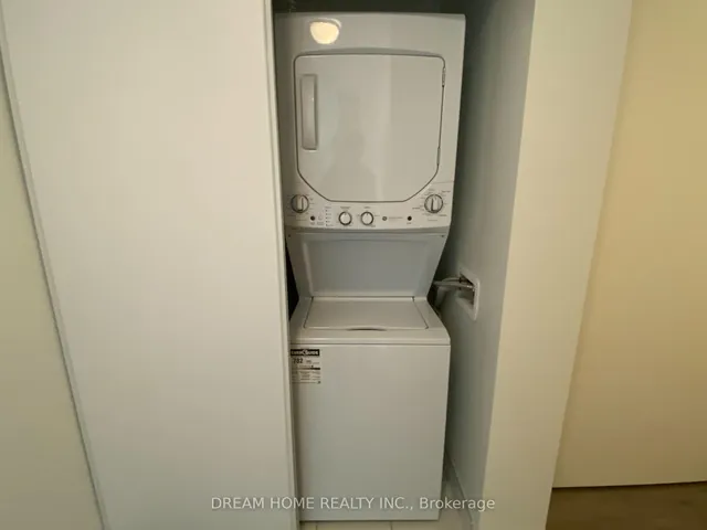 Additional image 14 of 270 Dufferin St Unit 1110