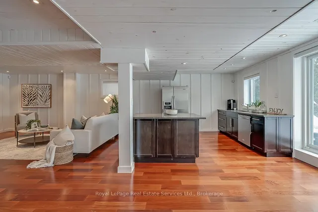 Additional image 39 of 59 Livingstone Dr