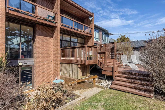 Additional image 32 of 165 Sherwood Ave
