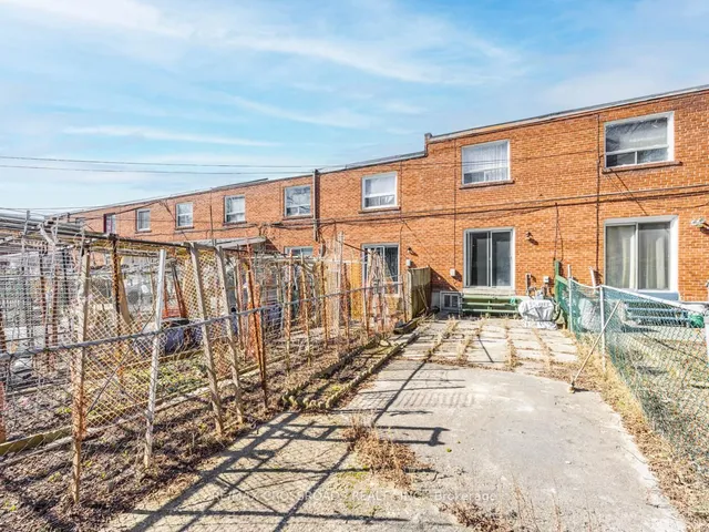 Additional image 30 of 87 Blake St