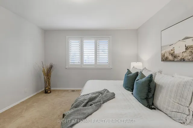 Additional image 24 of 30 Warbeck Pl