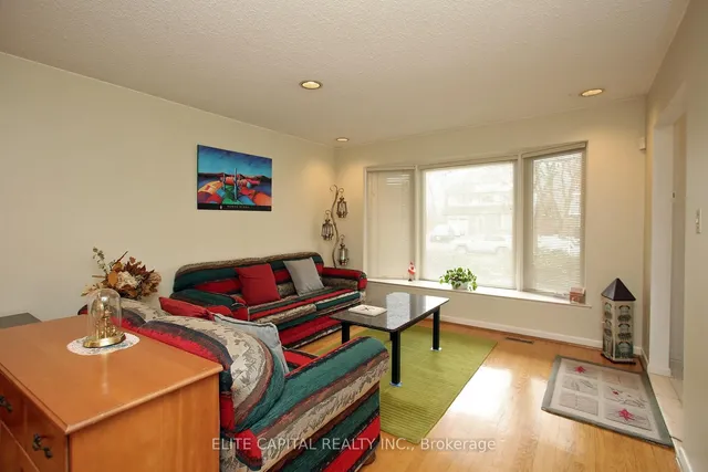 Additional image 19 of 24 Hoseyhill Cres