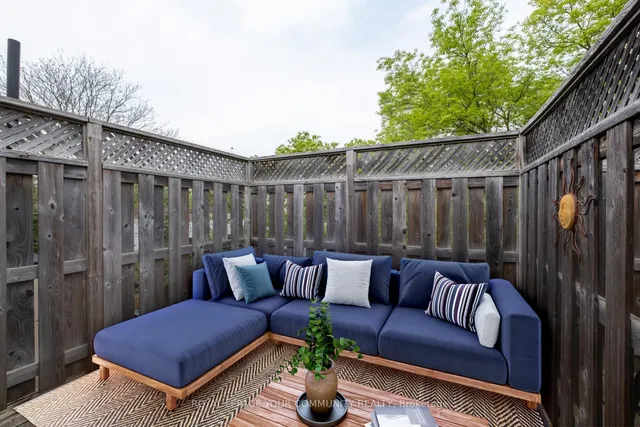 Additional image 17 of 356 Dupont St