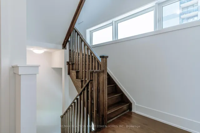 Additional image 23 of 165 Pears Ave Unit TH2