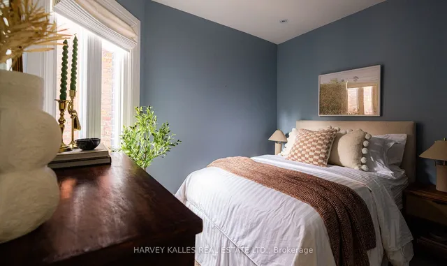 Additional image 19 of 115 Marlborough Ave