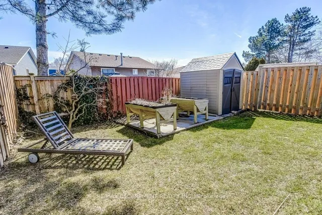 Additional image 26 of 2352 MALCOLM Cres