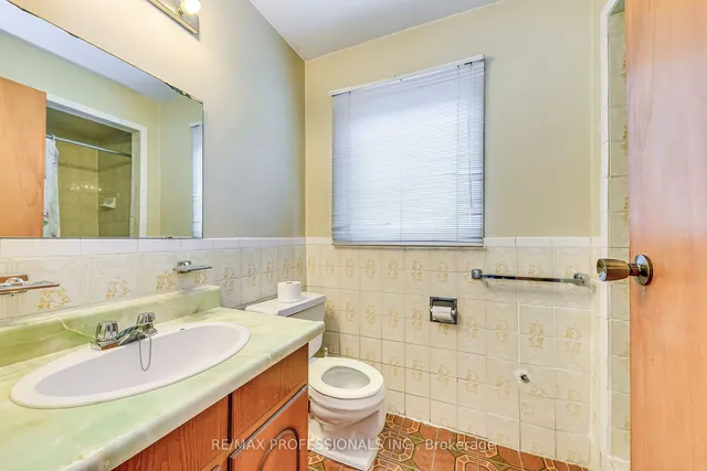 Additional image 33 of 2314 Sheppard Ave