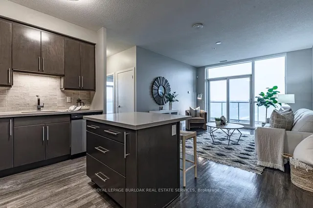 Additional image 11 of 2093 Fairview St Unit 902