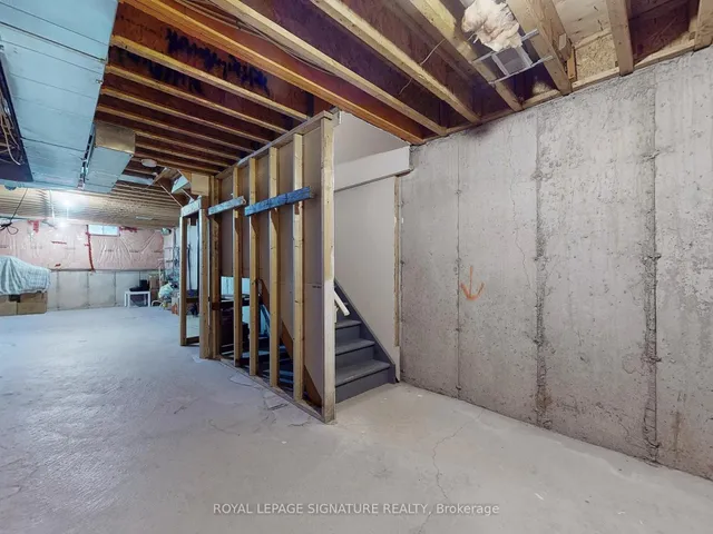 Additional image 42 of 321 Bussel Cres