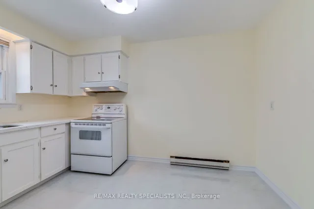 Additional image 7 of 17 Centennial Park Rd Unit 16