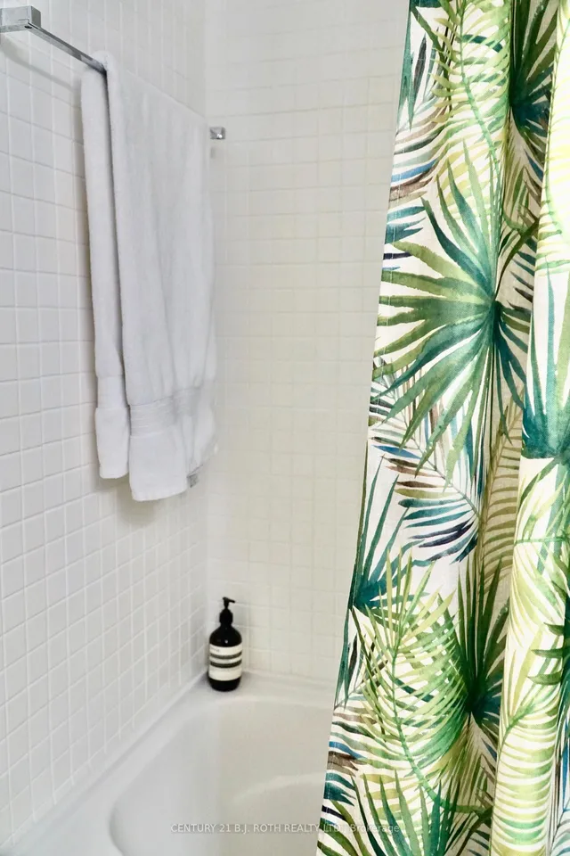 Additional image 33 of 415 Jarvis St Unit 115