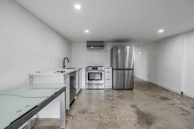 Additional image 22 of 571 Rogers Rd