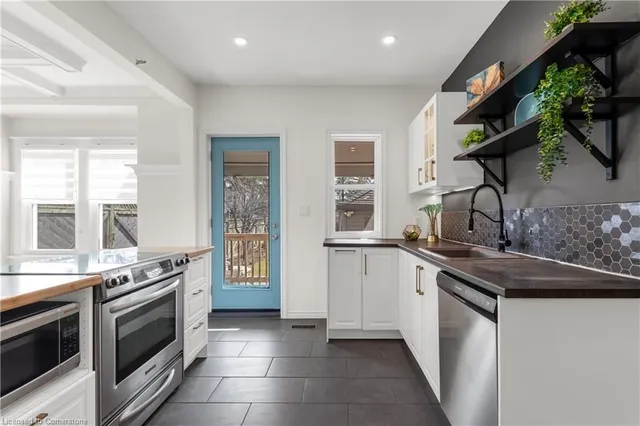 Additional image 28 of 152 Balmoral Ave