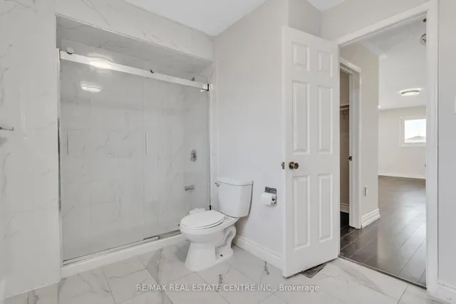 Additional image 37 of 27 Kentucky Dr