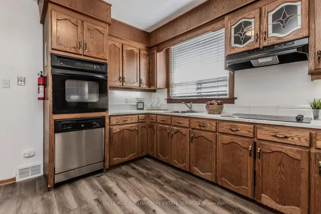 Additional image 11 of 708 West 5th St