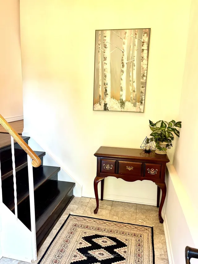 Additional image 17 of 89 Baroness Cres