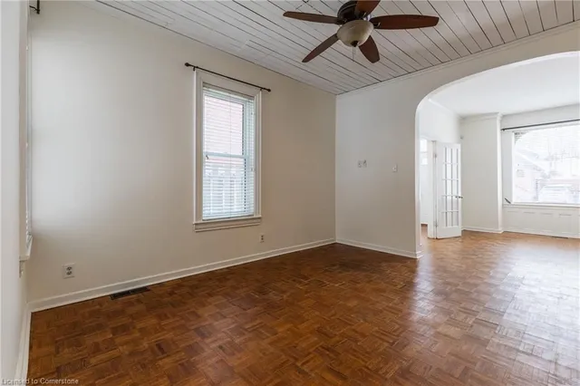 Additional image 12 of 280 Bold St