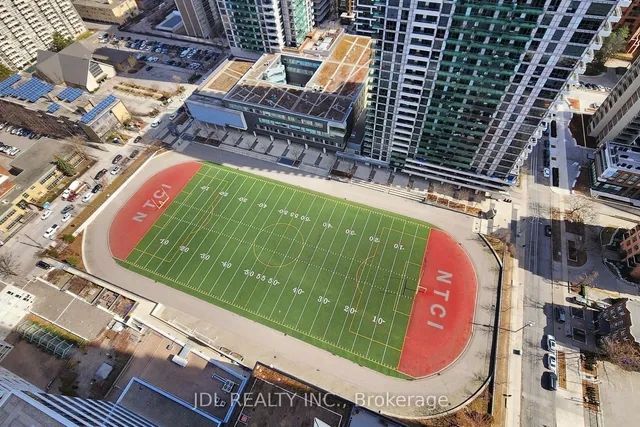 Additional image 25 of 30 Roehampton Ave Unit 2610