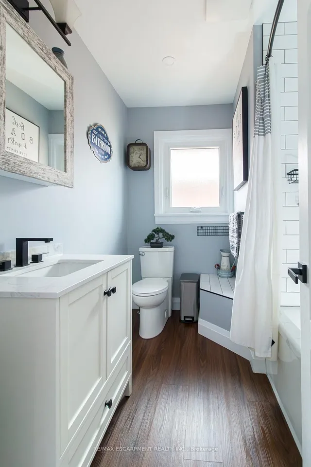 Additional image 24 of 3 Pleasant Ave