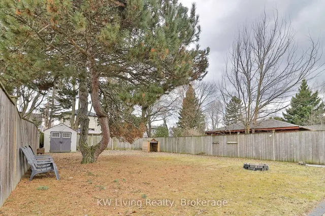 Additional image 31 of 11 Dorine Cres
