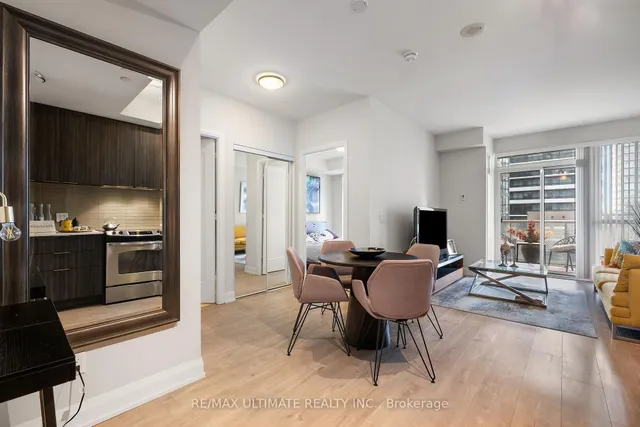 Additional image 19 of 110 Marine Parade Dr Unit 807