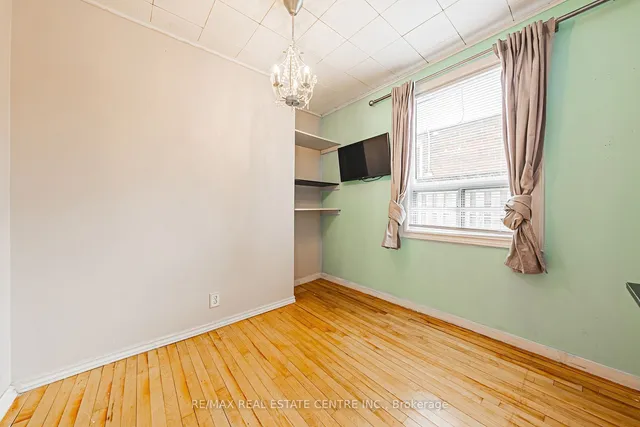 Additional image 22 of 249 East 43rd St