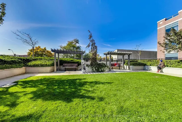 Additional image 23 of 60 Heintzman St Unit 728