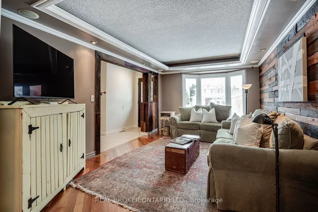 Additional image 5 of 24 Drakes Dr