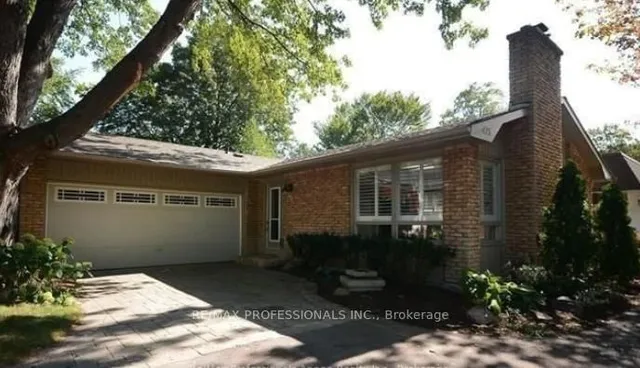 Additional image 2 of 425 CANTERBURY Cres