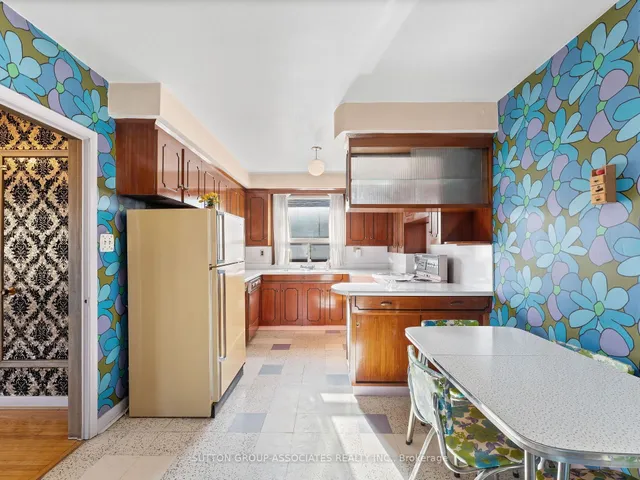 Additional image 11 of 112 Waterloo Ave