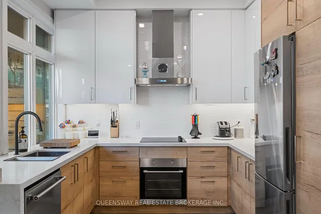 Additional image 11 of 2067 Lakeshore Blvd Unit TH 6