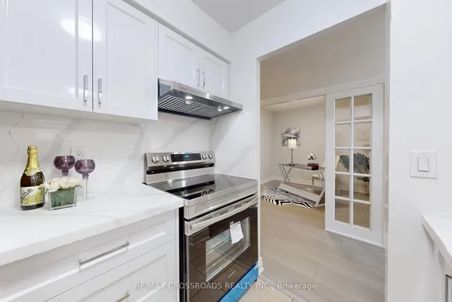 Additional image 11 of 18 Sommerset Way Unit 310