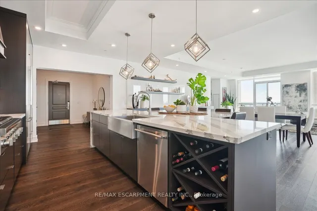 Additional image 34 of 2060 Lakeshore Rd Unit 206