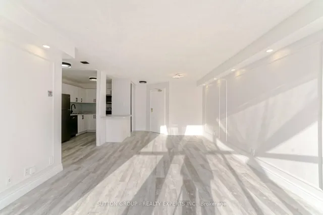 Additional image 11 of 25 Trailwood Dr Unit 2002