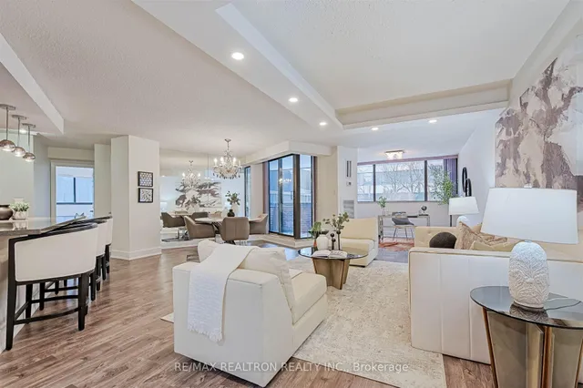 Additional image 5 of 15 Mcmurrich St Unit 204