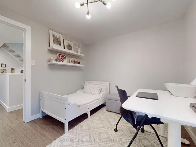 Additional image 29 of 8 West Ave