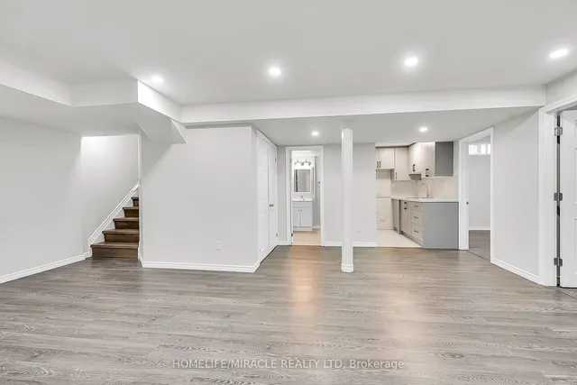 Additional image 39 of 226 Spring valley Cres