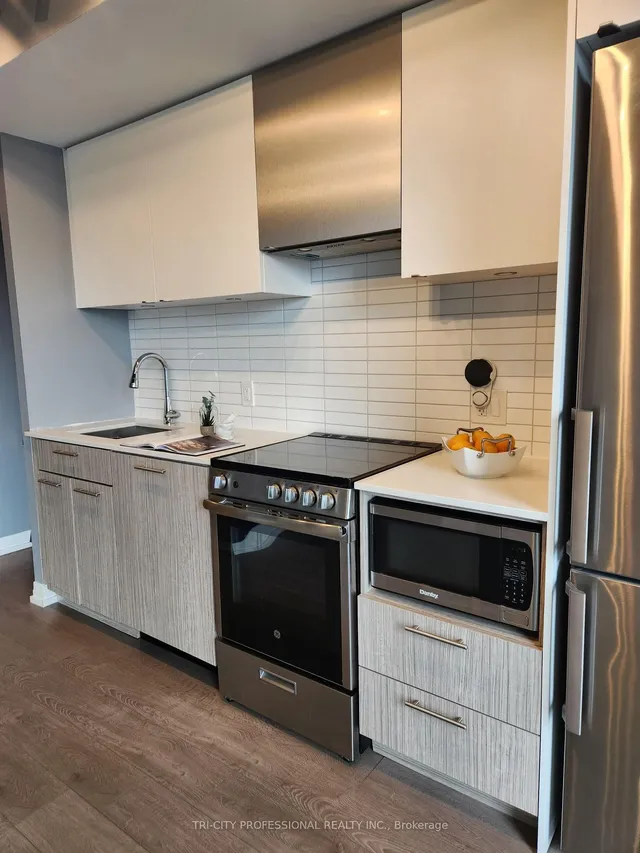 Additional image 16 of 251 Jarvis St Unit 3605