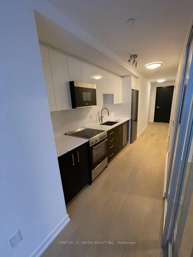 Additional image 4 of 15 Wellington St Unit 703