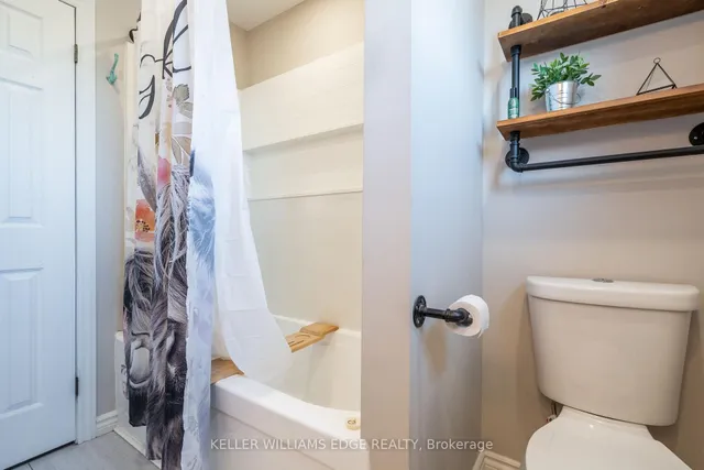 Additional image 32 of 2 Bronte Crt