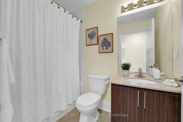 Additional image 26 of 45 Yorkland Blvd Unit 903