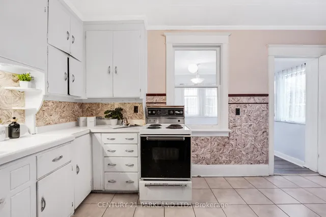 Additional image 15 of 11 Lamb Ave