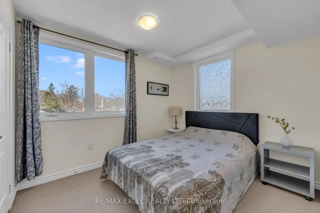 Additional image 4 of 9 R Clintwood Gate Unit 33