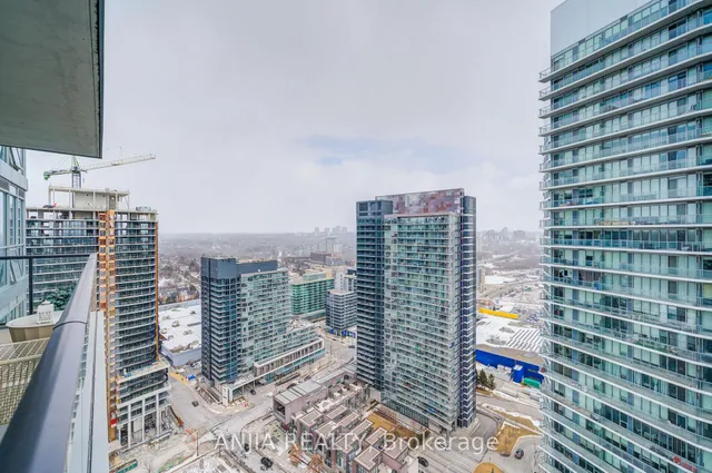 Additional image 32 of 95 McMahon Dr Unit 3101