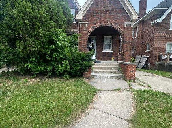 12598 Wilshire Dr, Detroit, MI 48213