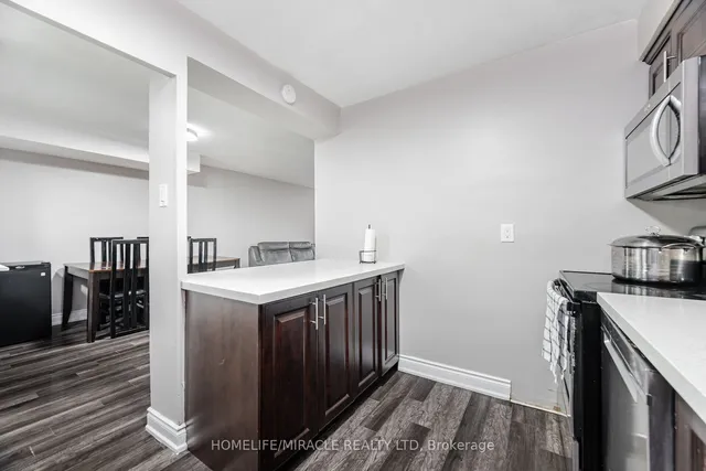 Additional image 6 of 2 Valhalla Inn Rd Unit 111