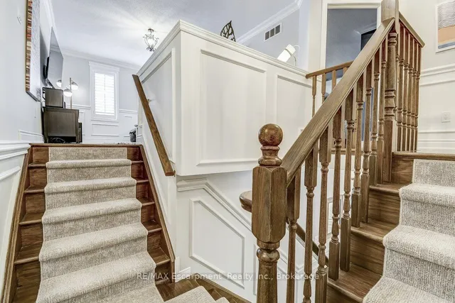 Additional image 20 of 132 Thoroughbred Blvd