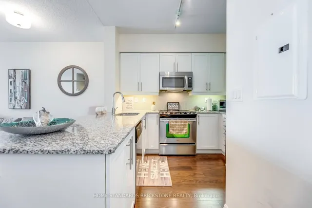 Additional image 8 of 125 Western Battery Rd Unit 2508