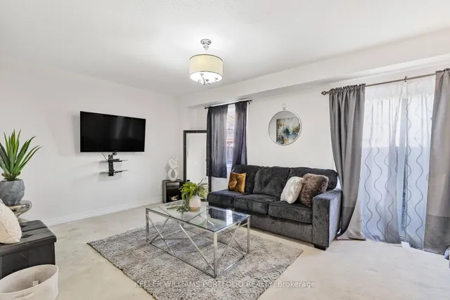 Additional image 19 of 10 Betty Nagle St