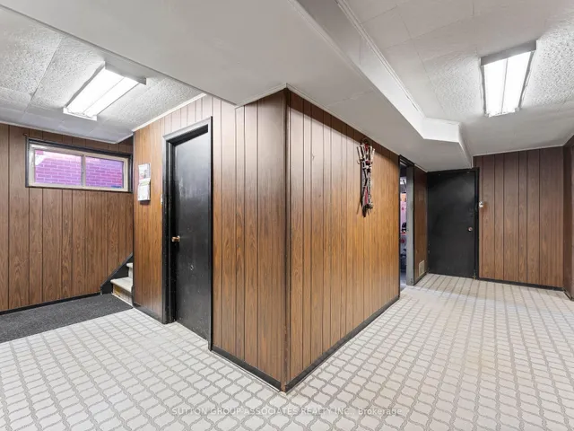 Additional image 22 of 112 Waterloo Ave